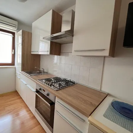 Apartment Miki-Free Parking Rovinj Exteriér fotografie